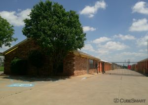 Photo of CubeSmart Self Storage - 4711 Brookdale Drive - TX