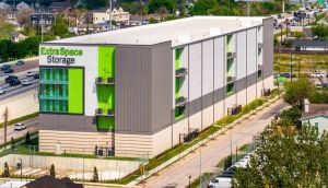Extra Space Storage - 6114 - Houston - North Loop