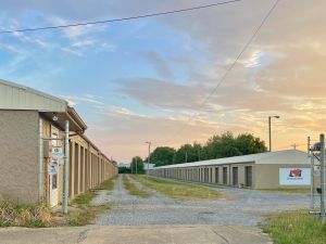 Storage Depot - Fort Payne - 156 45th Street Northeast