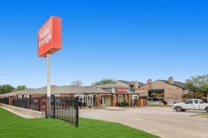 Photo of Public Storage - Dallas - 8600 Spring Valley Rd