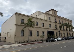 Photo of Extra Space Storage - 6986 - Santa Barbara - W Canon Perdido St