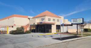 Photo of RightSpace - 4015 - Apple Valley Town Center