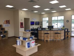 10 Cheap Rv Trailer Storage Facilities In Hondo Tx From 60 Covered Indoor