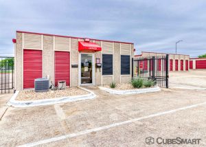 CubeSmart Self Storage - College Station - 104 Holleman Drive - 104 Holleman Drive