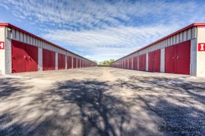Photo of CubeSmart Self Storage - Tucson - 201 S Plumer Ave